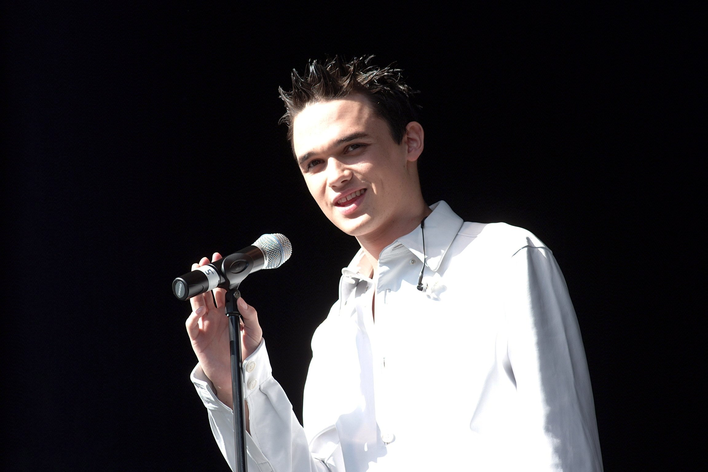 Gareth Gates in 2002