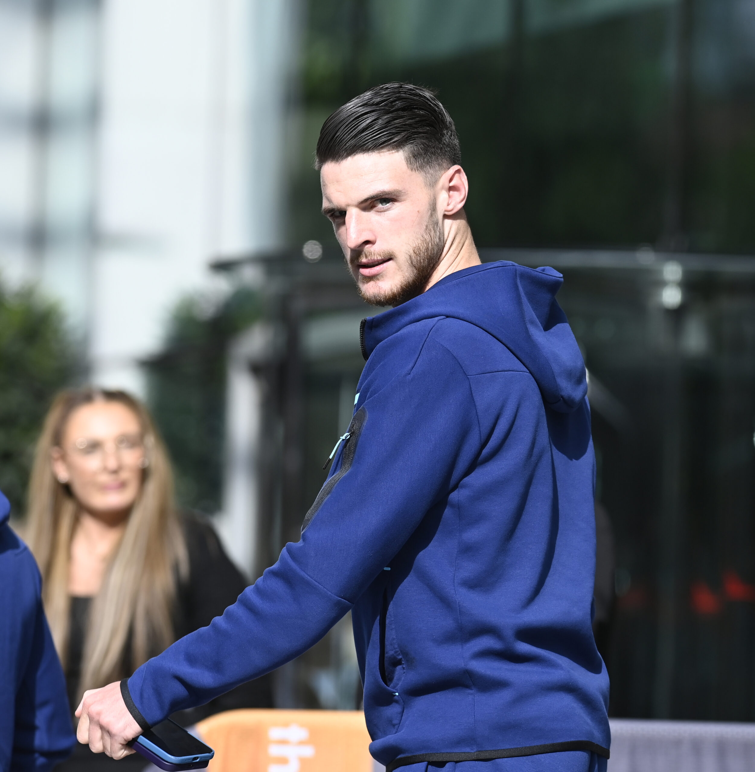 Declane Rice turning and looking behind him