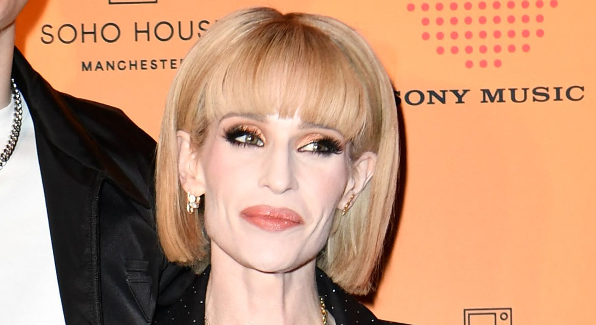 Kelly Osbourne on a red carpet