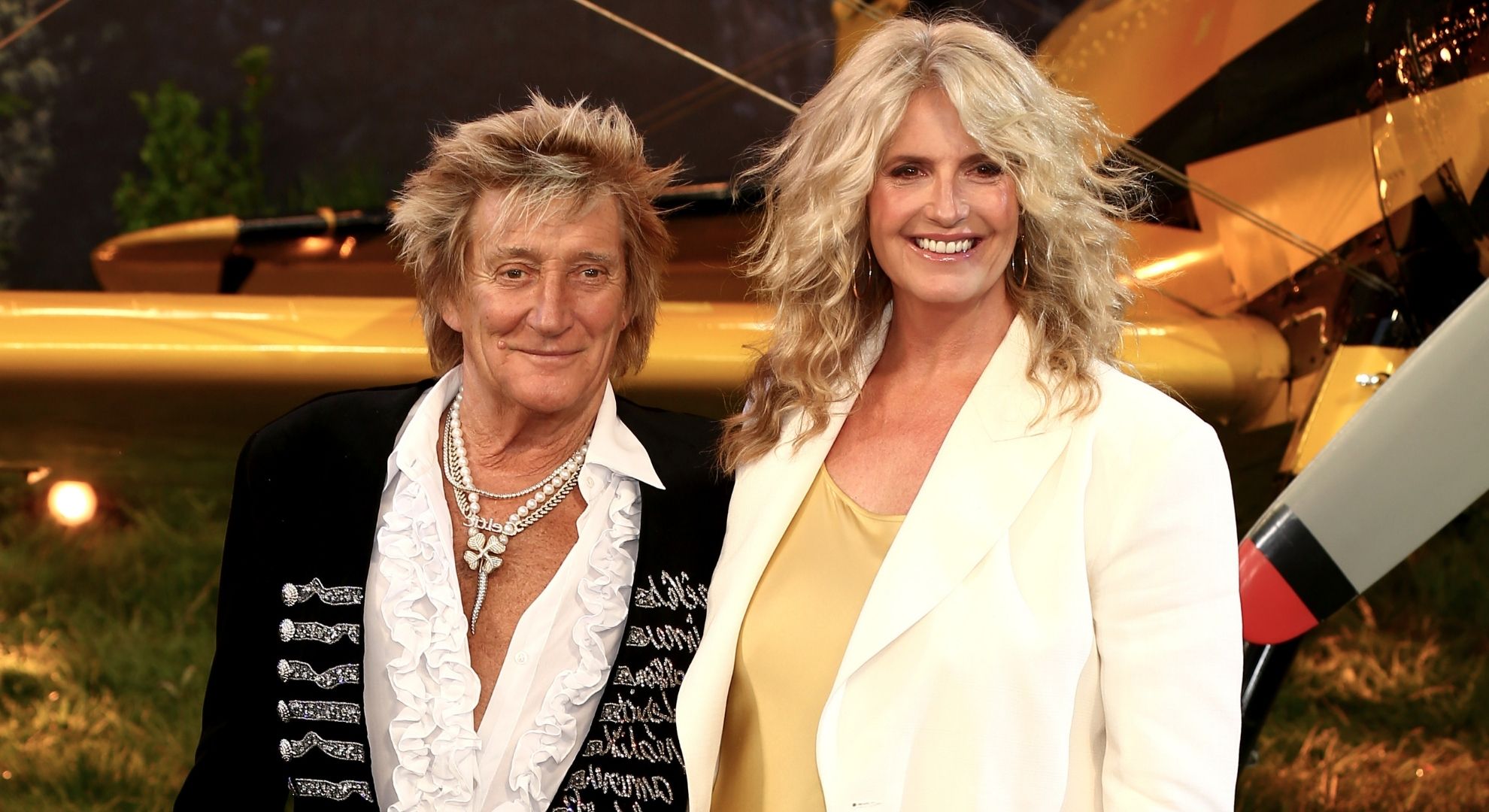 “Some guys have all the luck”: Rod Stewart’s gushing 19th wedding anniversary post about ‘stunning’ wife Penny Lancaster