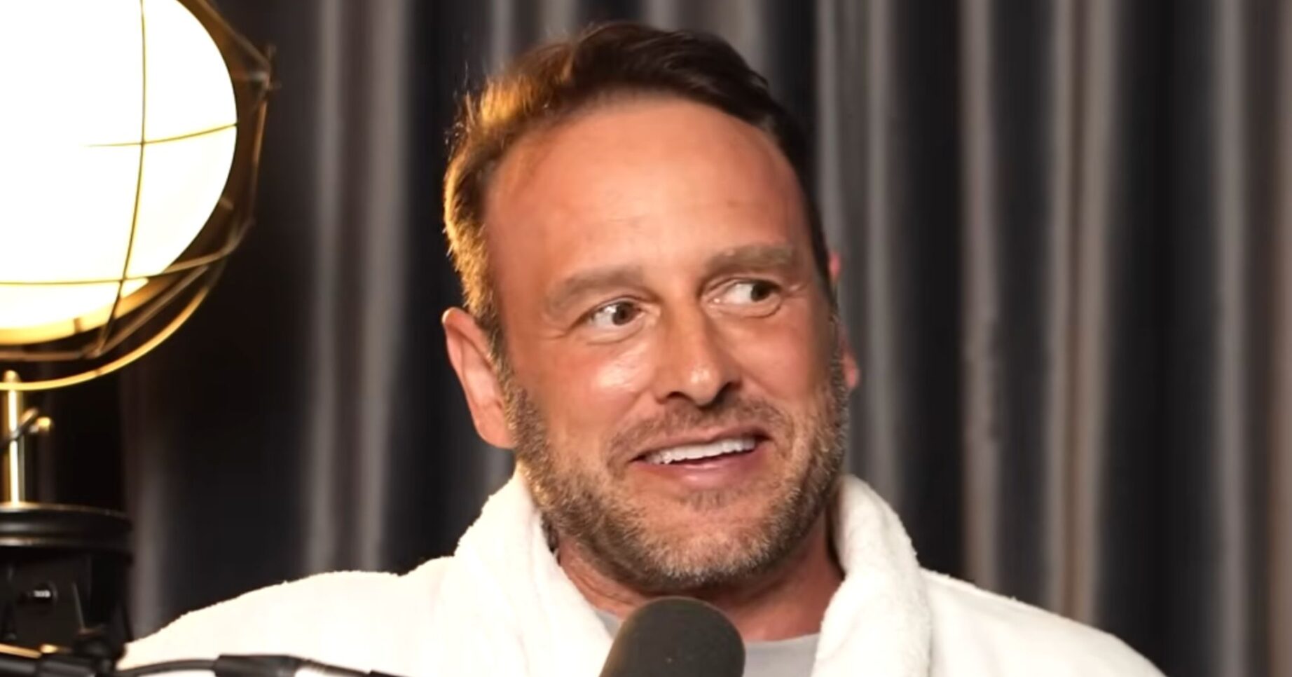 Lee Andrews on a podcast