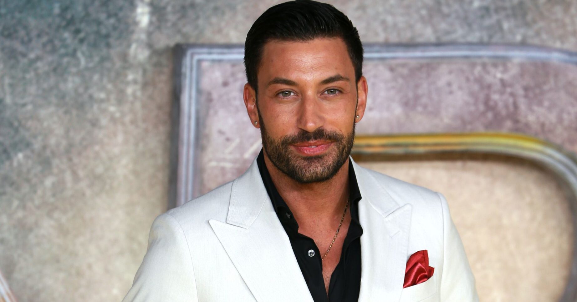 Giovanni Pernice on the red carpet