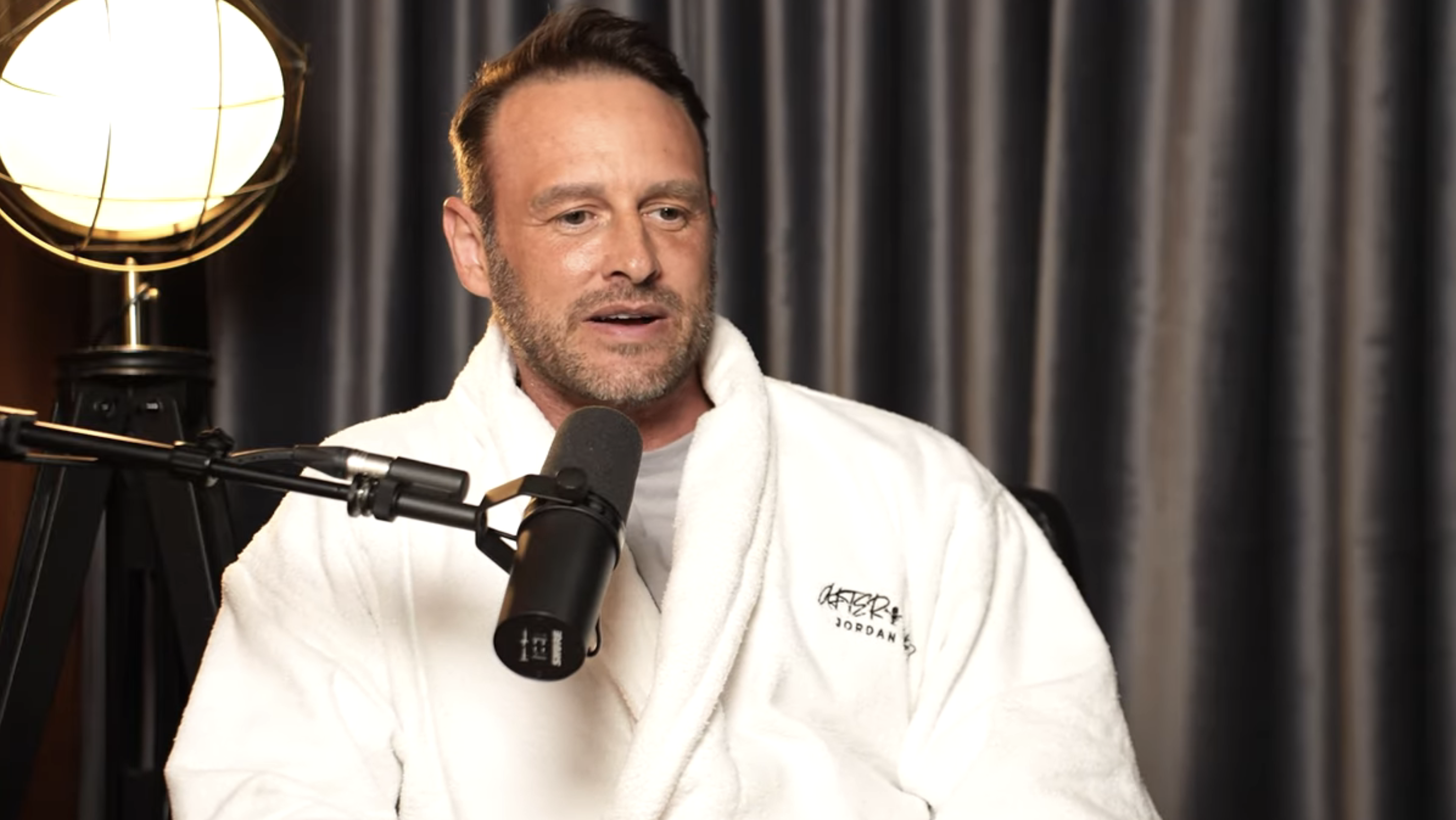 Lee Andrews talking on a podcast