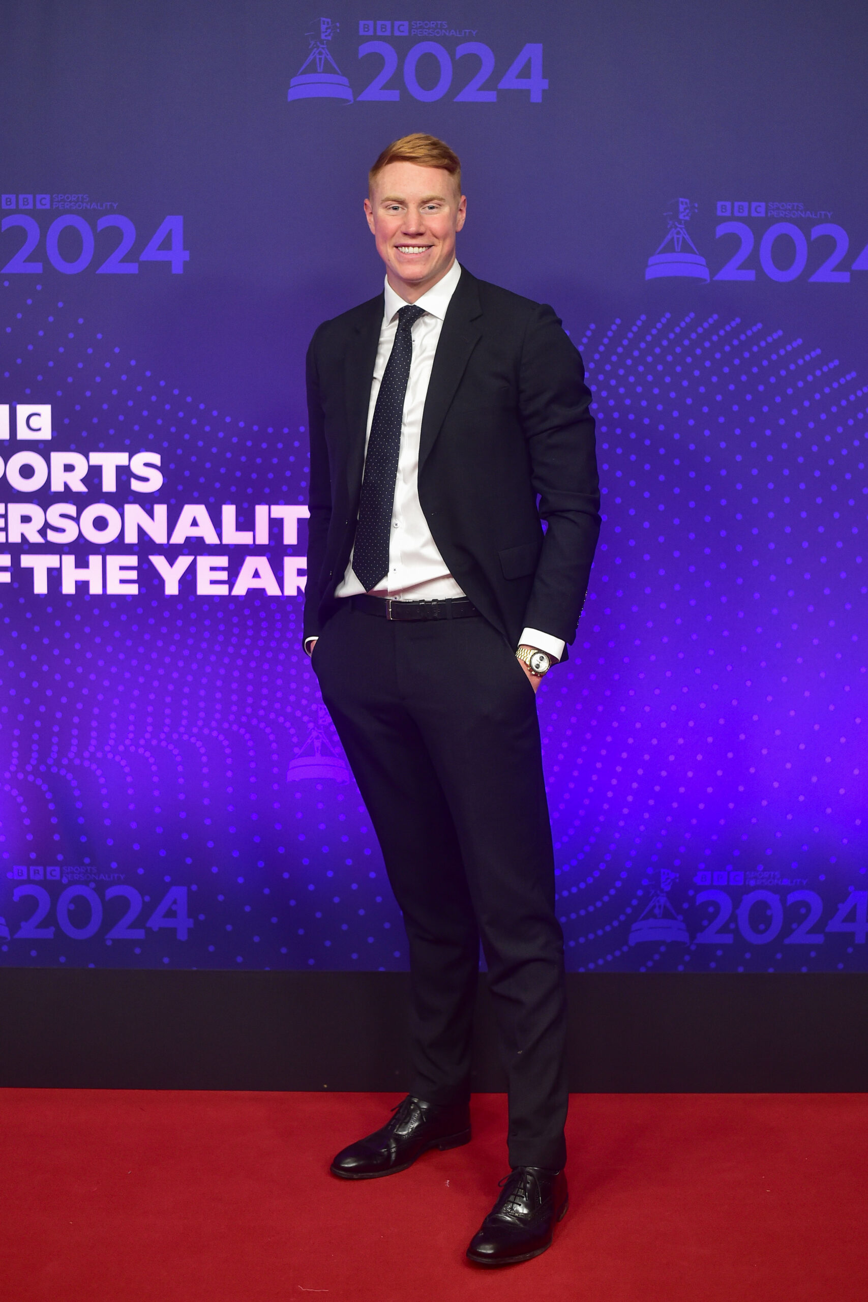 Tom Dean on the red carpet 
