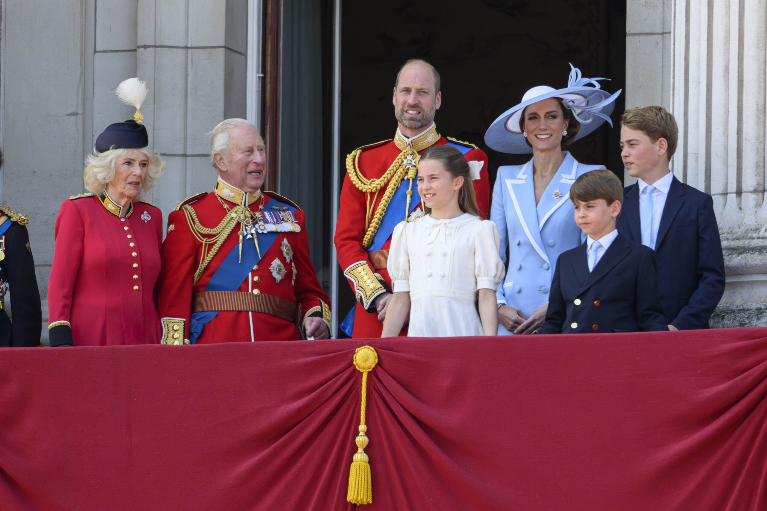The royal family on the balcony
