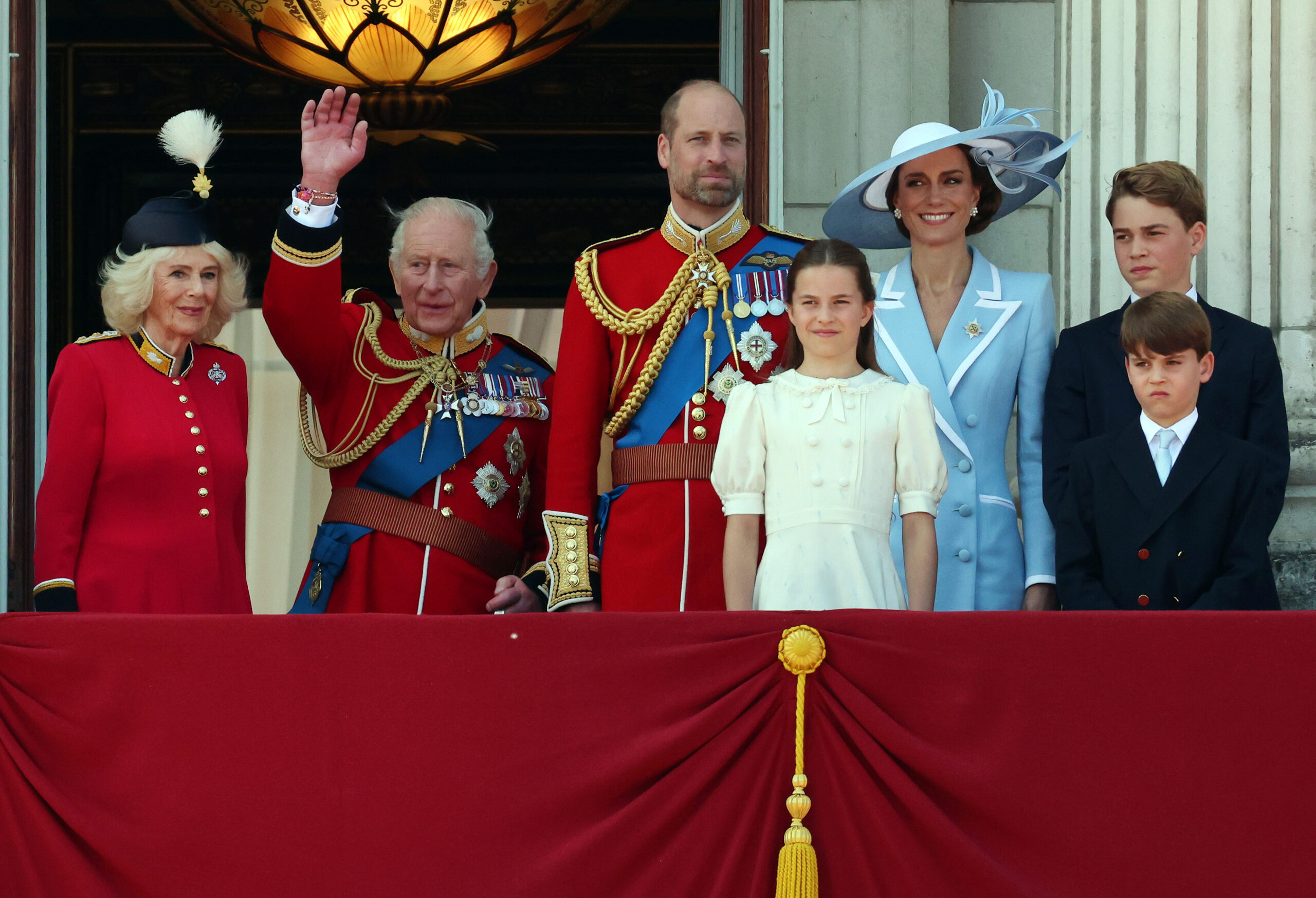 Royal family on palace balcony at Trooping the Colour