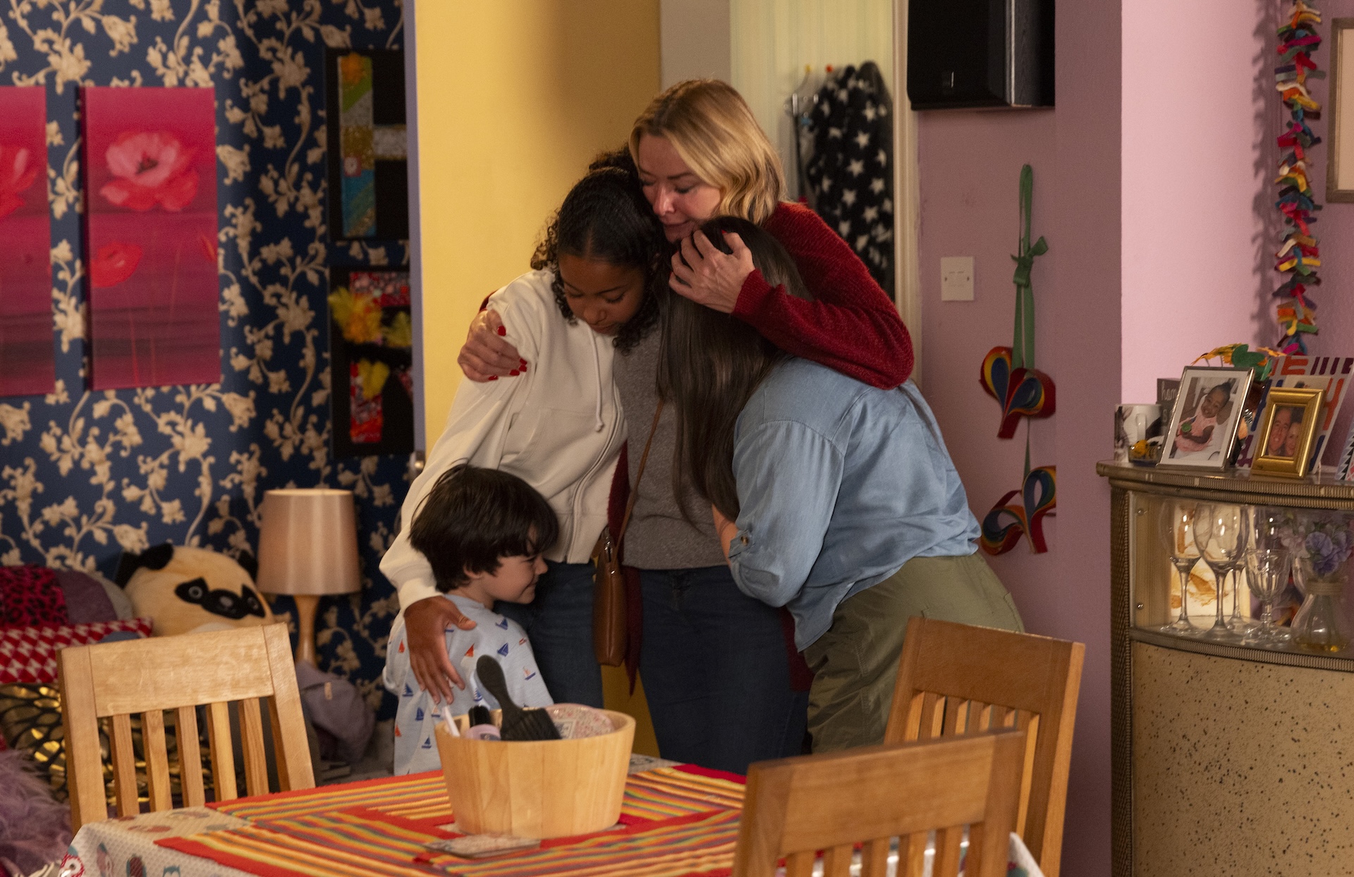 Cassie hugging her grandkids goodbye in Coronation Street