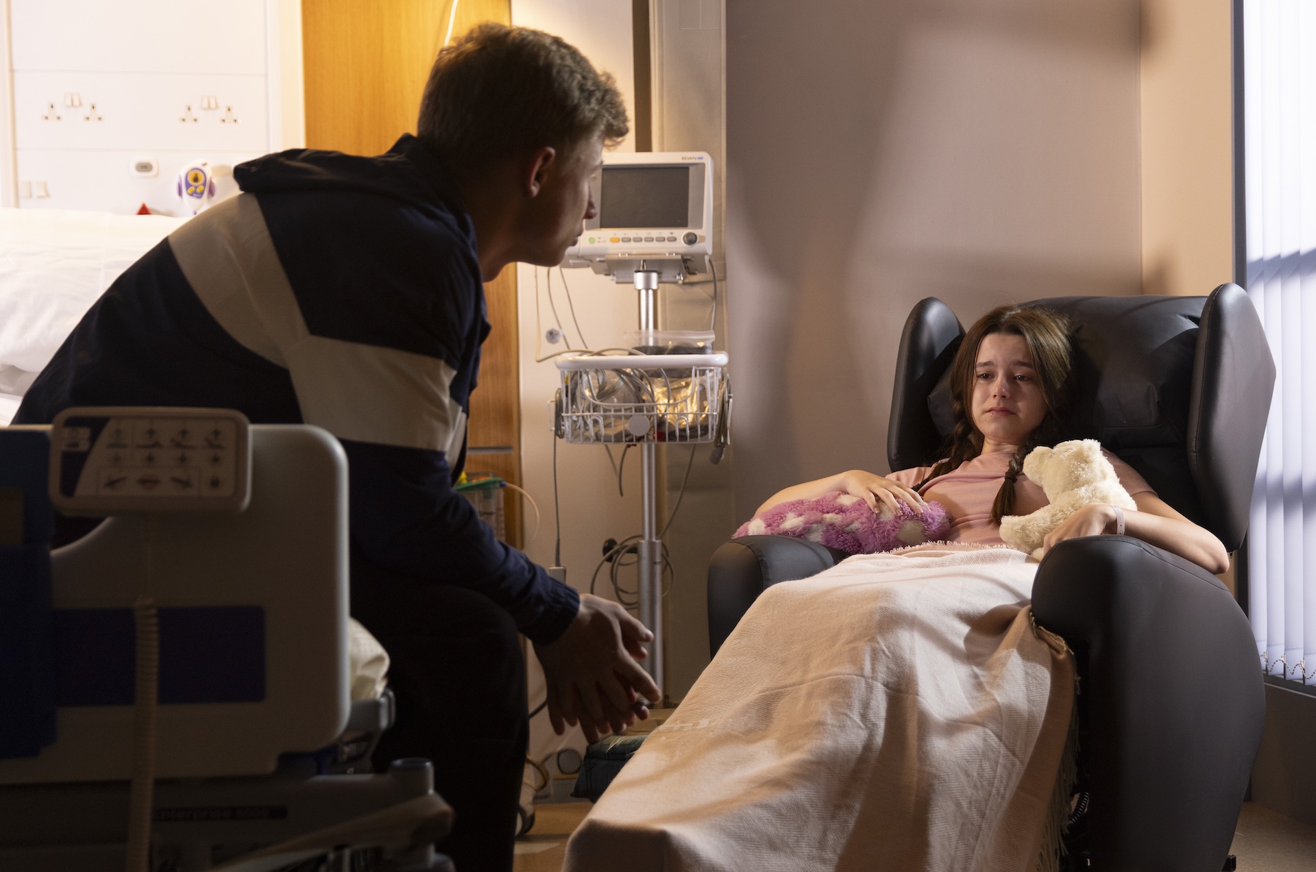 Betsy is upset over her condition (Credit: ITV)