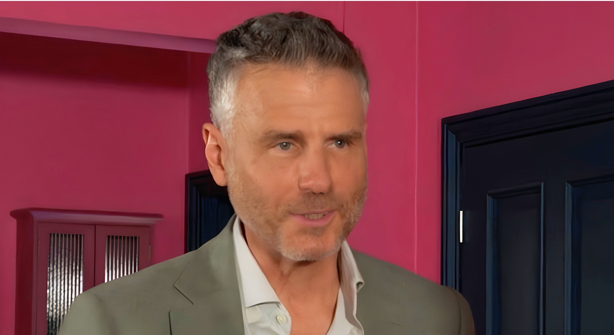 Jason Durr joins soap as Linda love interest Clive Jason Durr joins soap as Linda love interest Clive