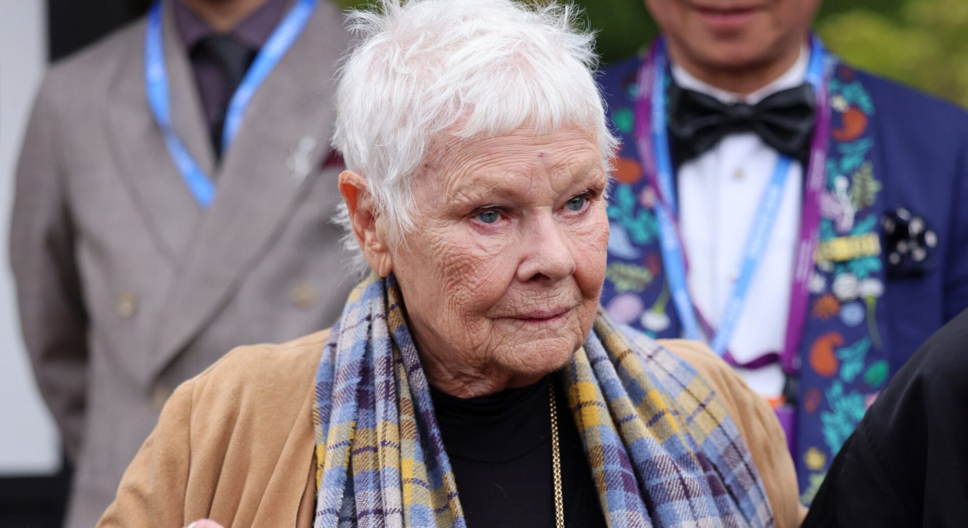 ‘Terrible’ Judi Dench ‘squeezed dead rat and demand note’ through neighbour’s letterbox