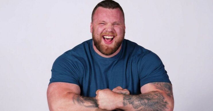 Tom Stoltman blue t shirt