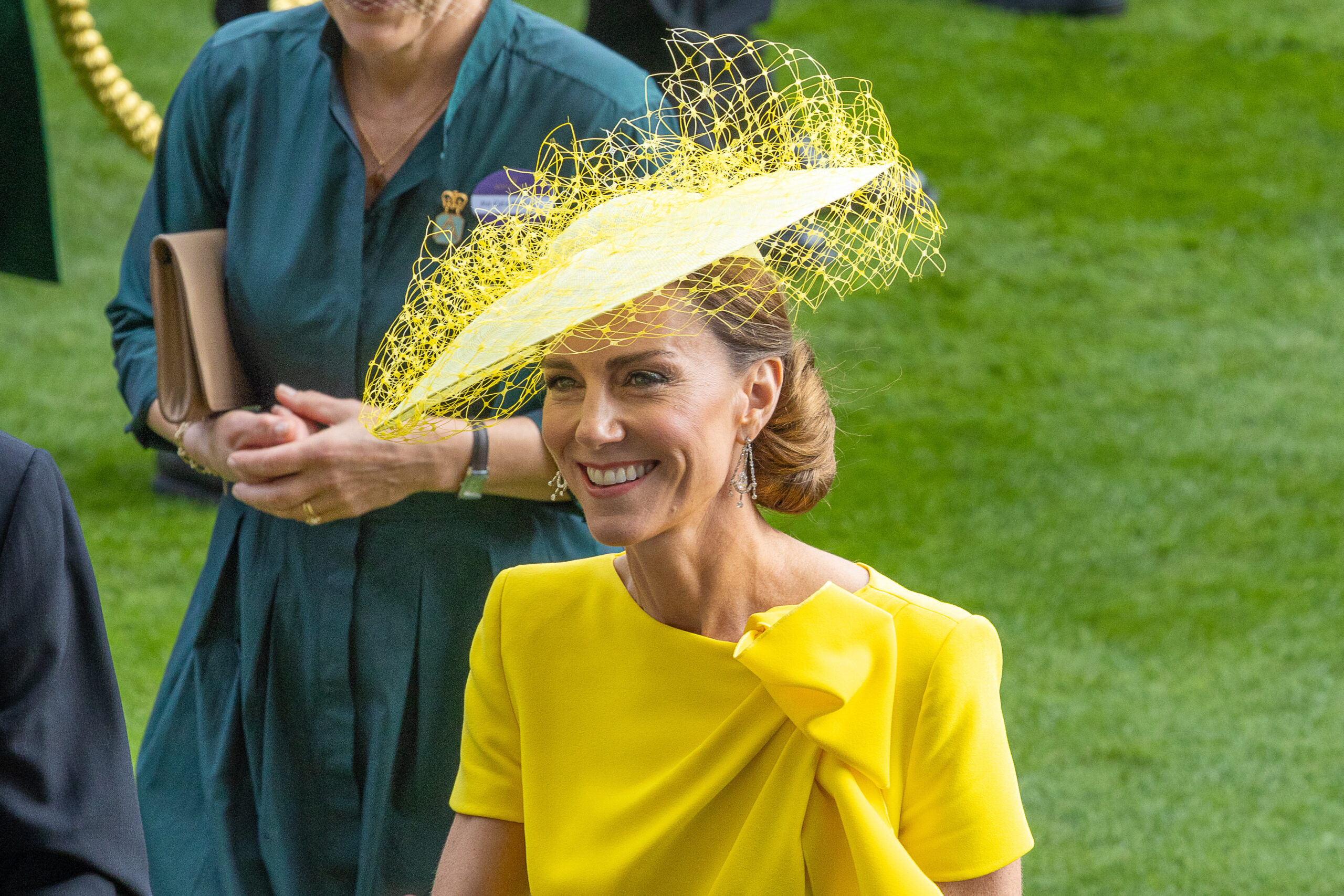 Princess Kate Middleton in yellow at Ascot