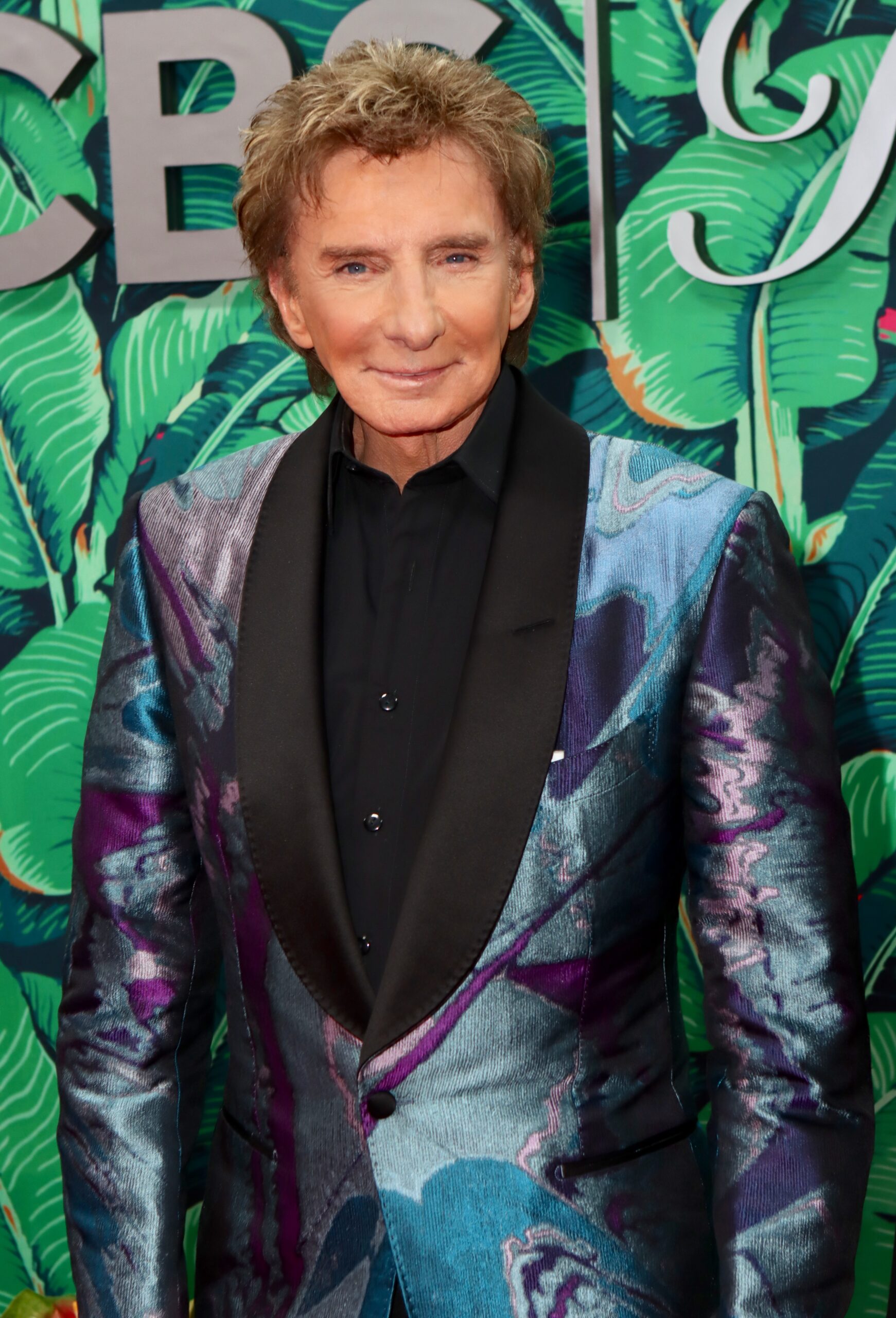Barry Manilow smiling