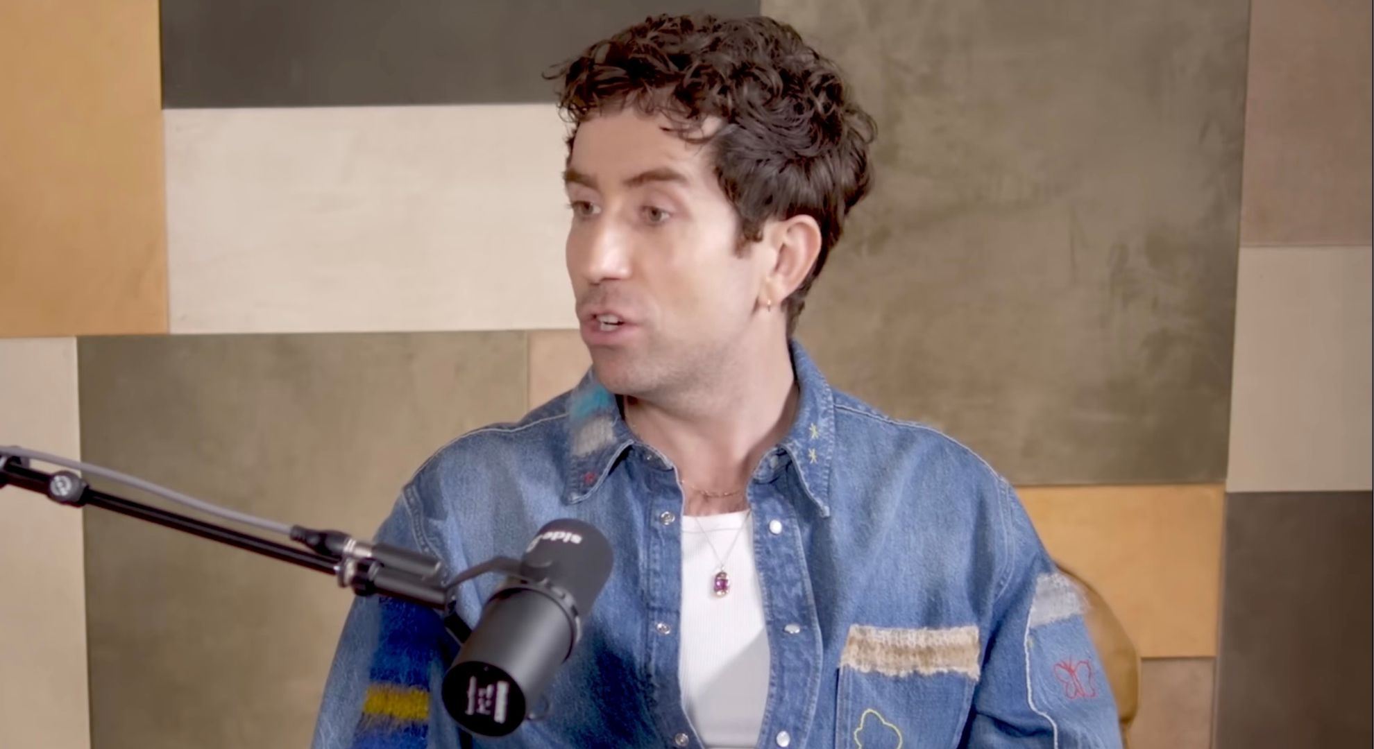 Nick Grimshaw talking