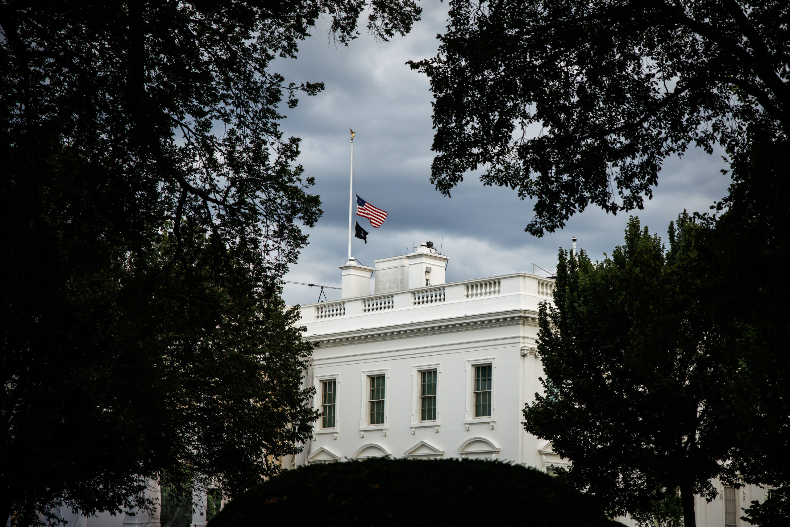 The American flag over the White House in Washington, DC, USA, is lowered to half staff to honour Dolly Parton