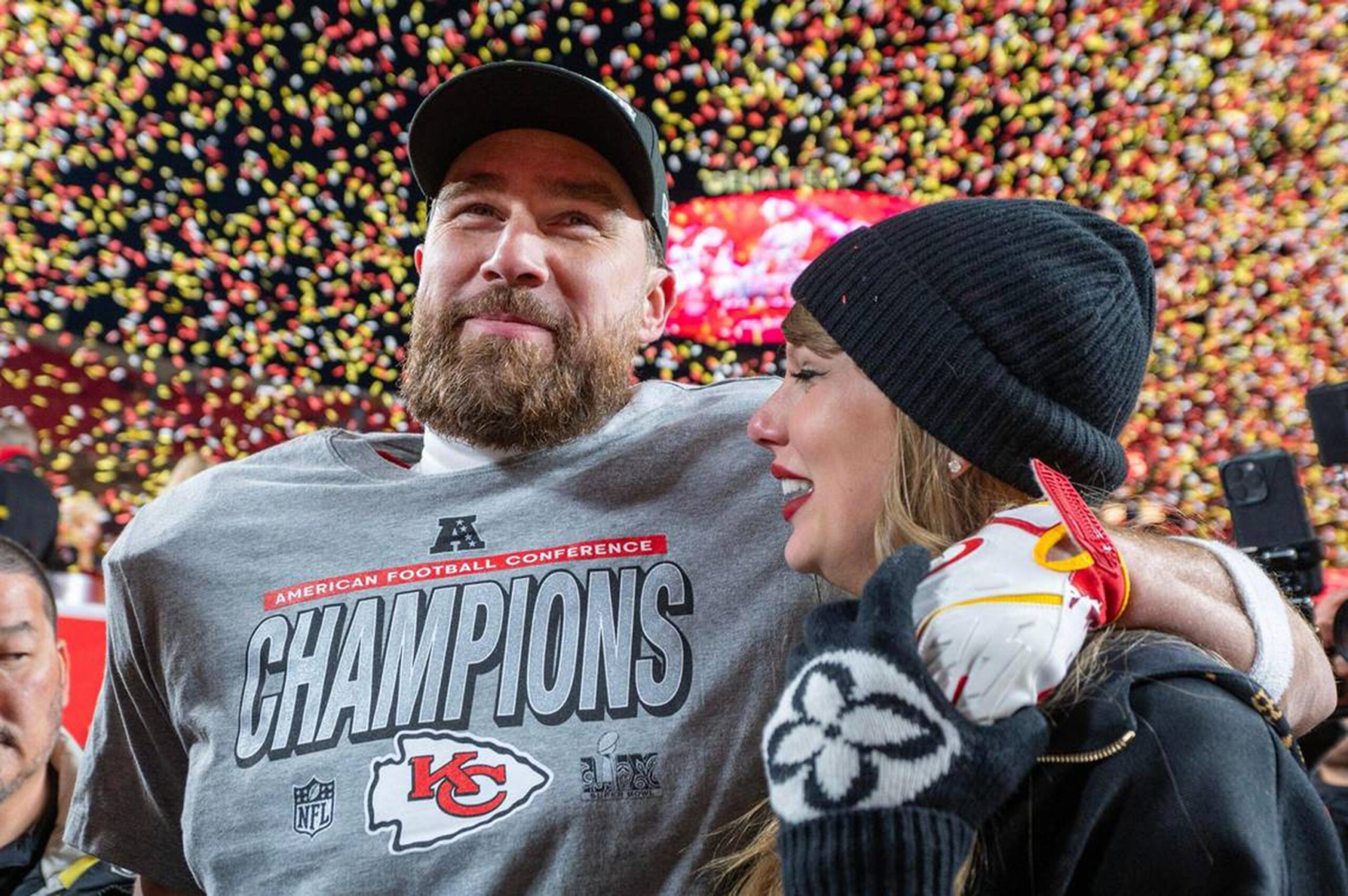 Taylor Swift And Travis Kelce 