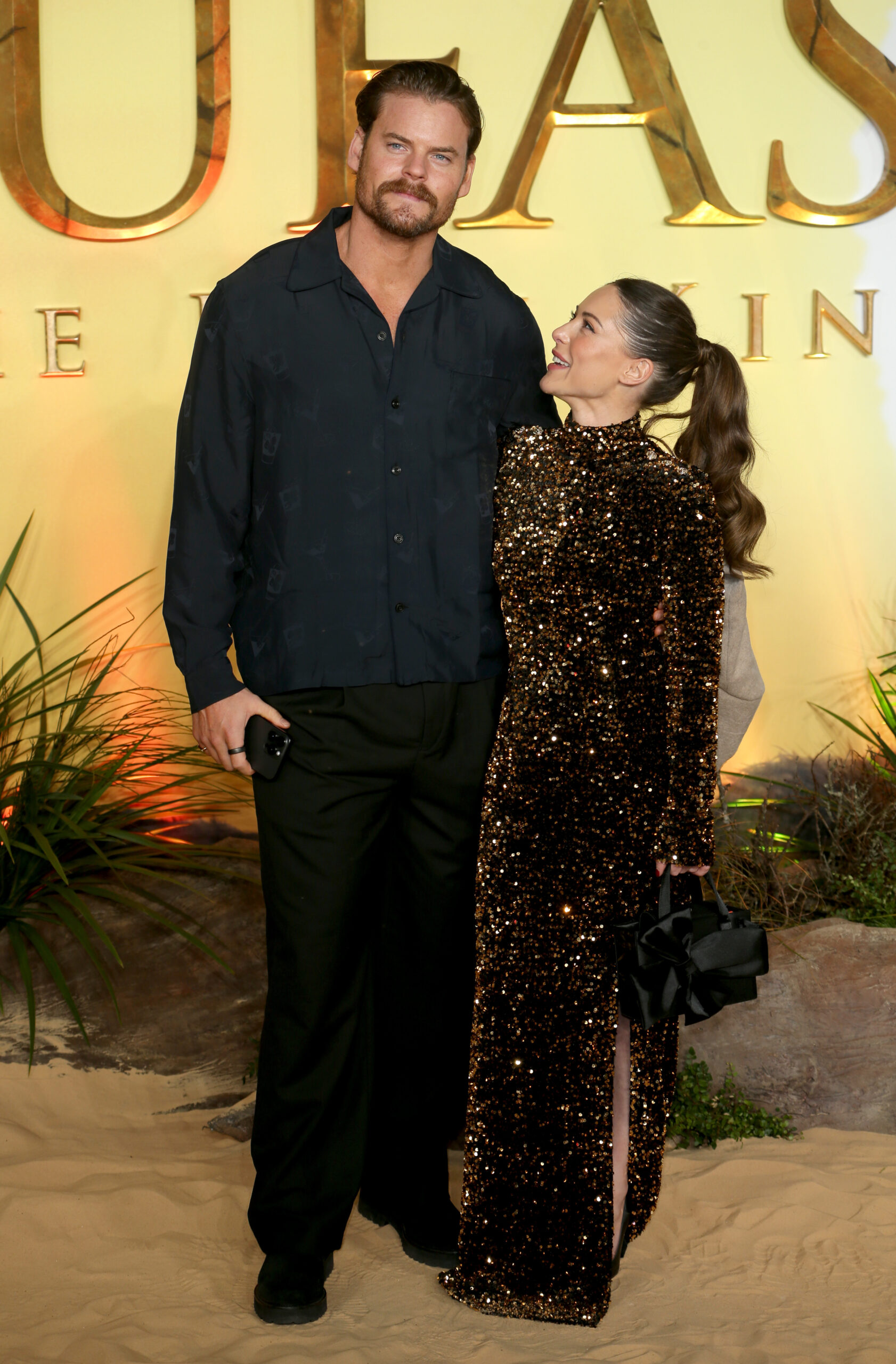 Louise Thompson and Ryan Libbey on the red carpet 