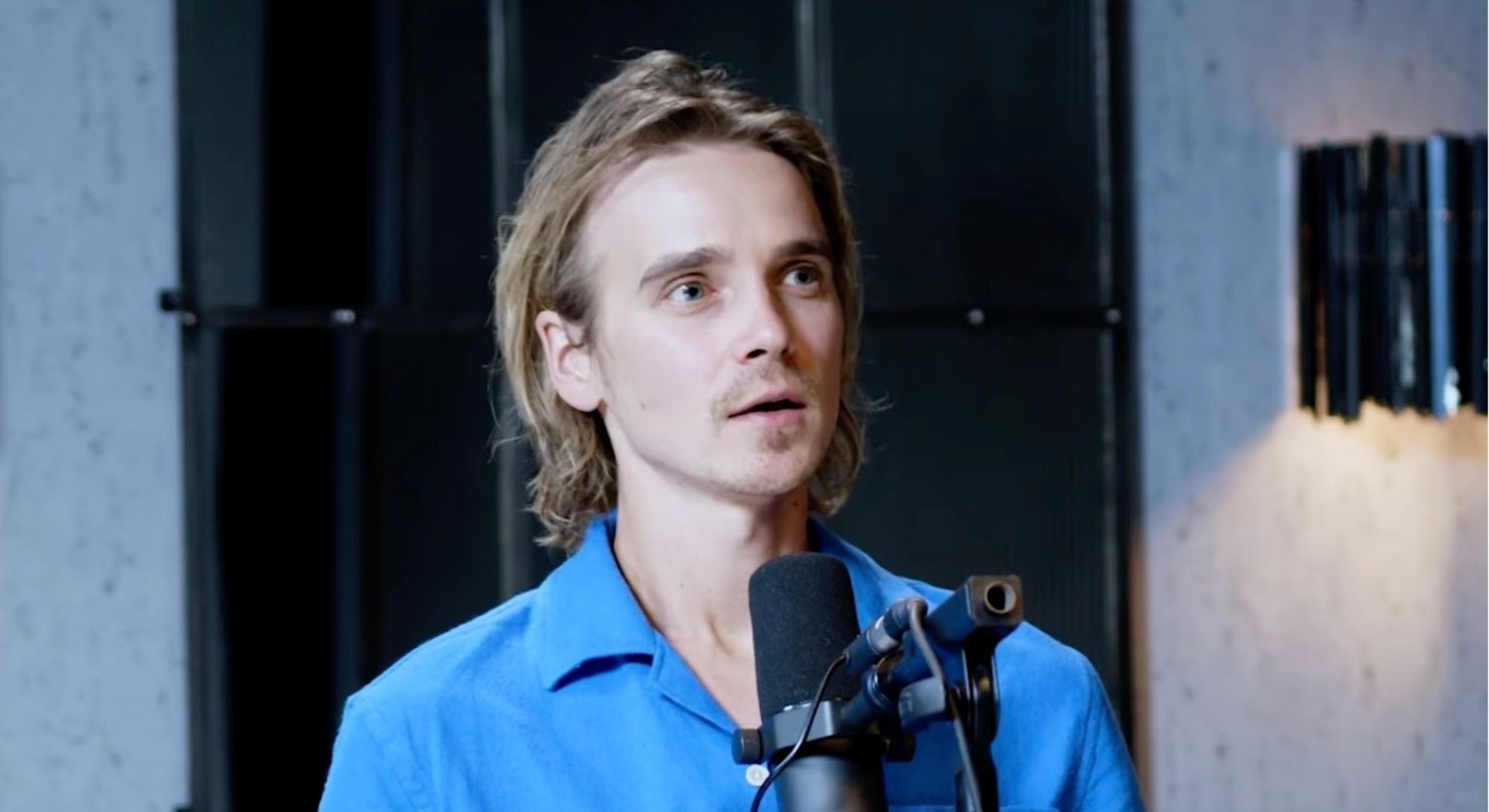 Joe Sugg talking