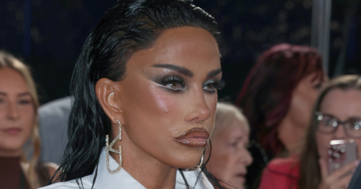Katie Price wears dramatic makeup