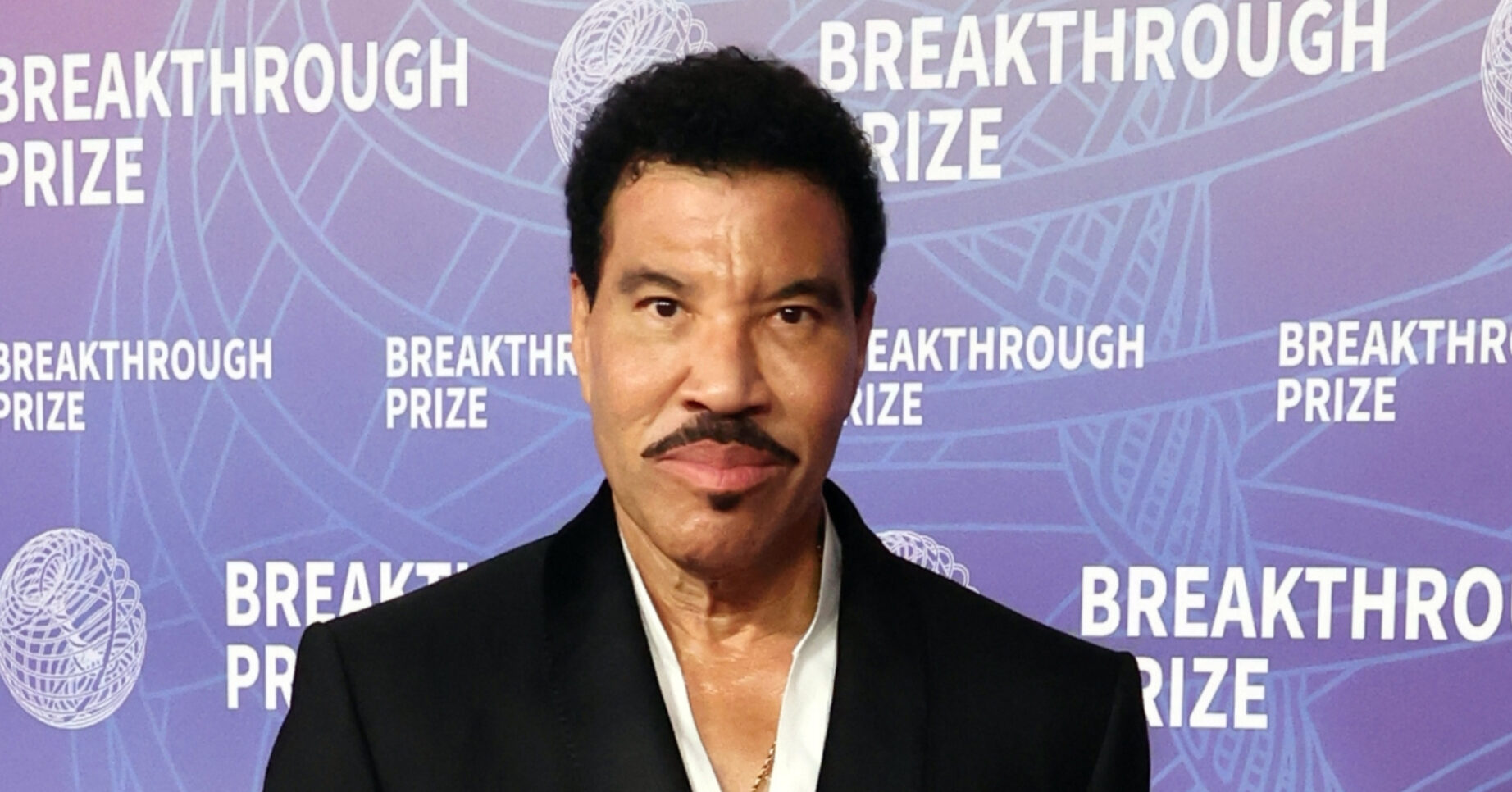 Lionel Richie at event