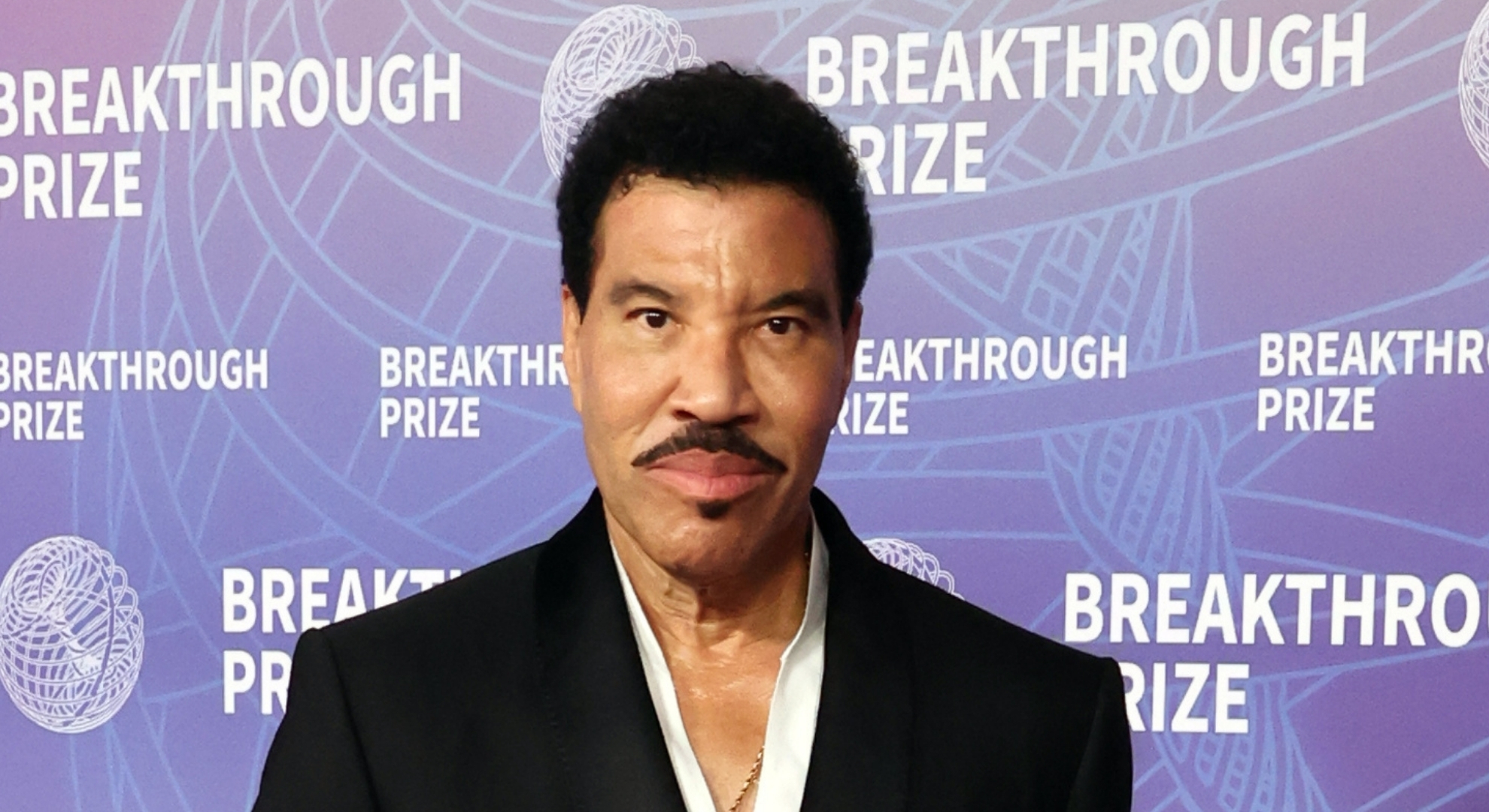 Singer Lionel Richie ‘in intensive care after falling ill on stage during concert’