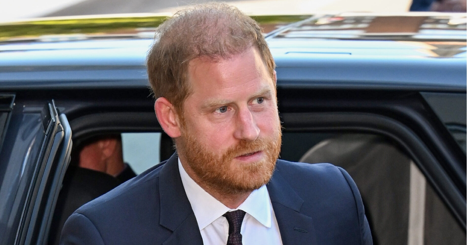 Prince Harry in suit at WellChild Awards
