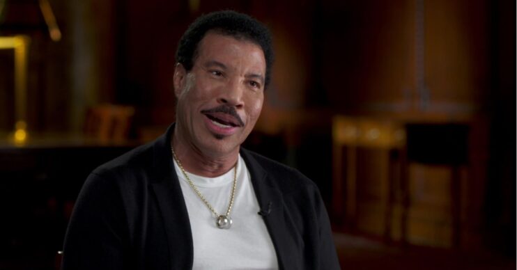 Lionel Richie talking