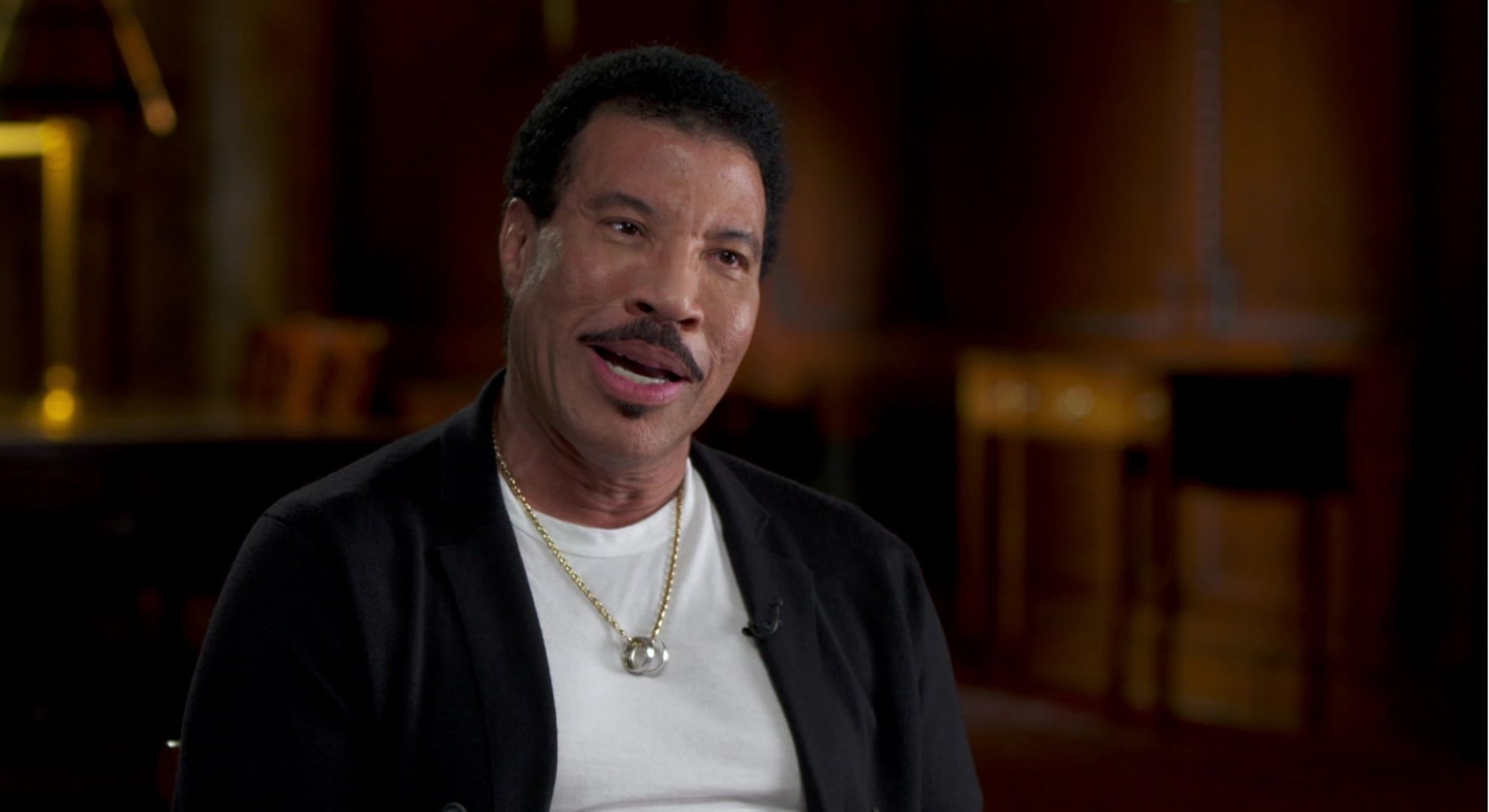 Lionel Richie talking