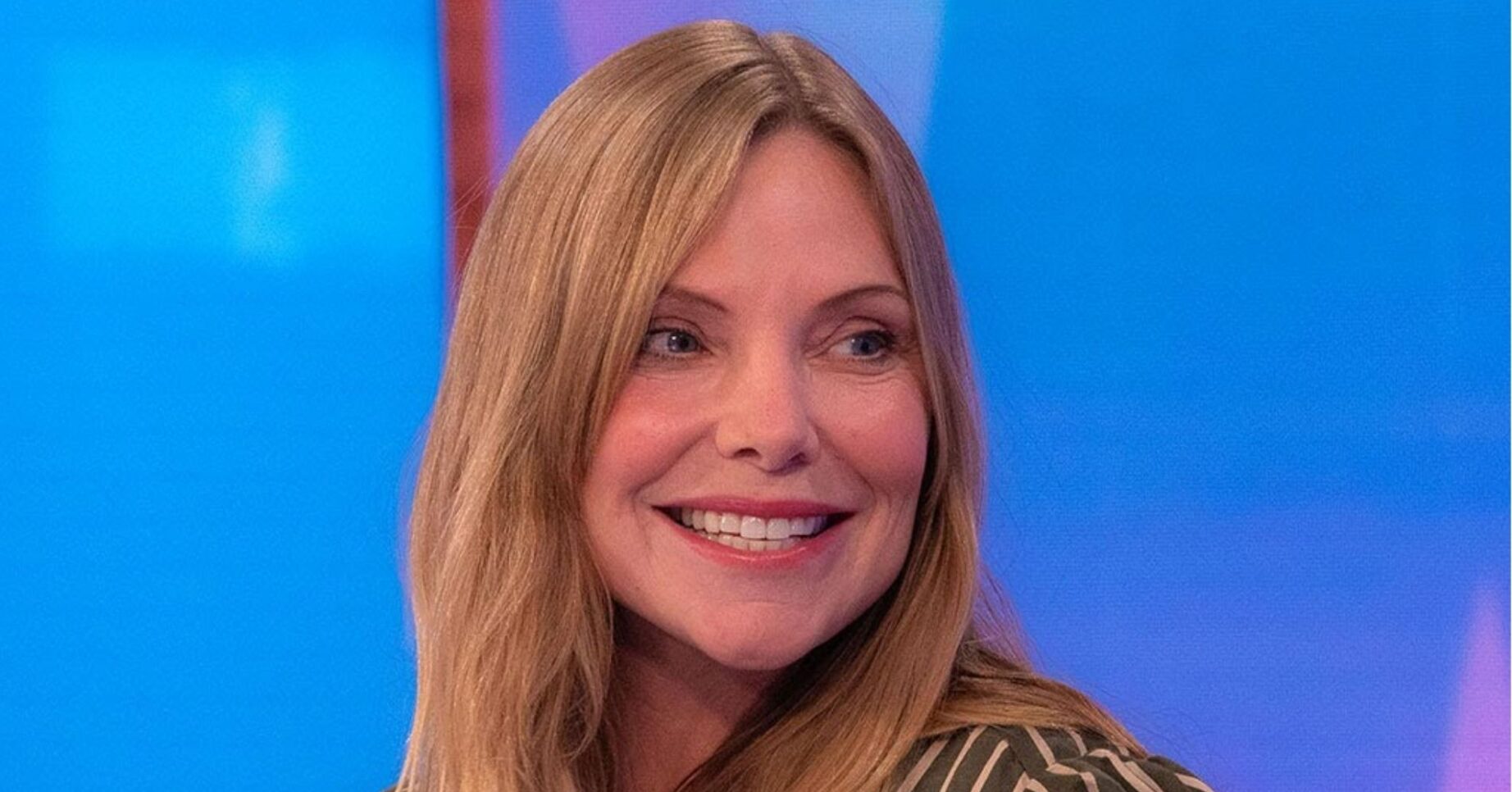 Samantha Womack smiling