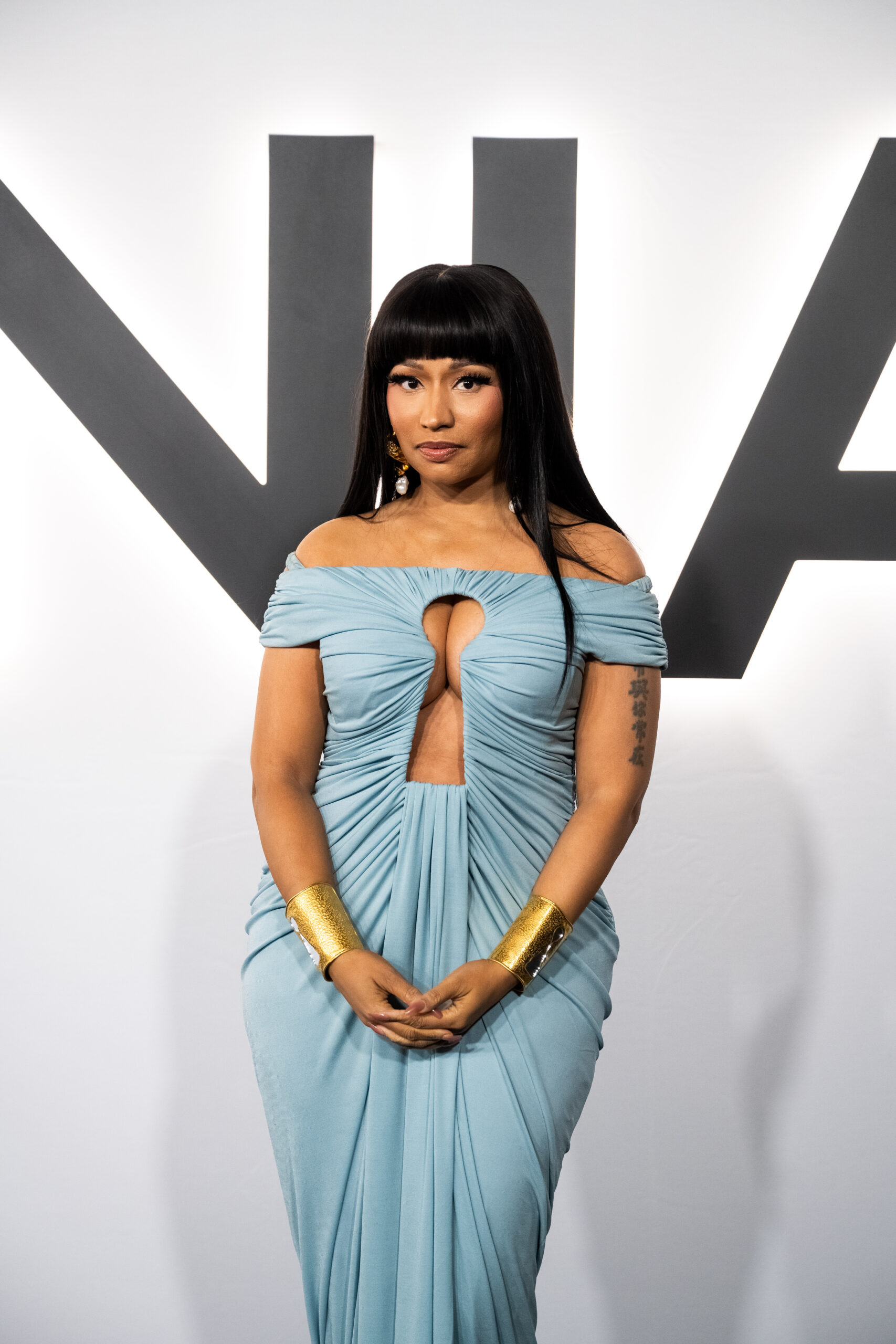 Nicki Minaj in a blue dress 