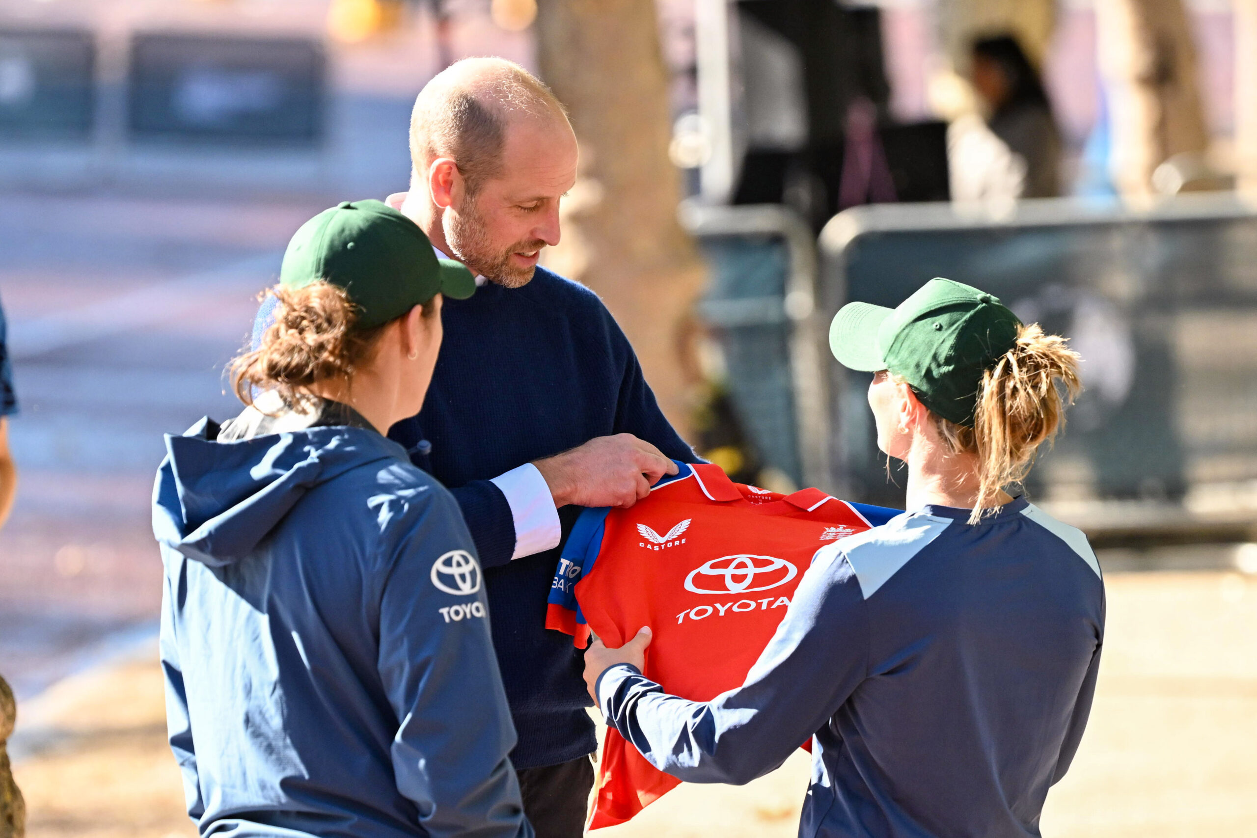 Prince William given cricket shirt for Princess Charlotte