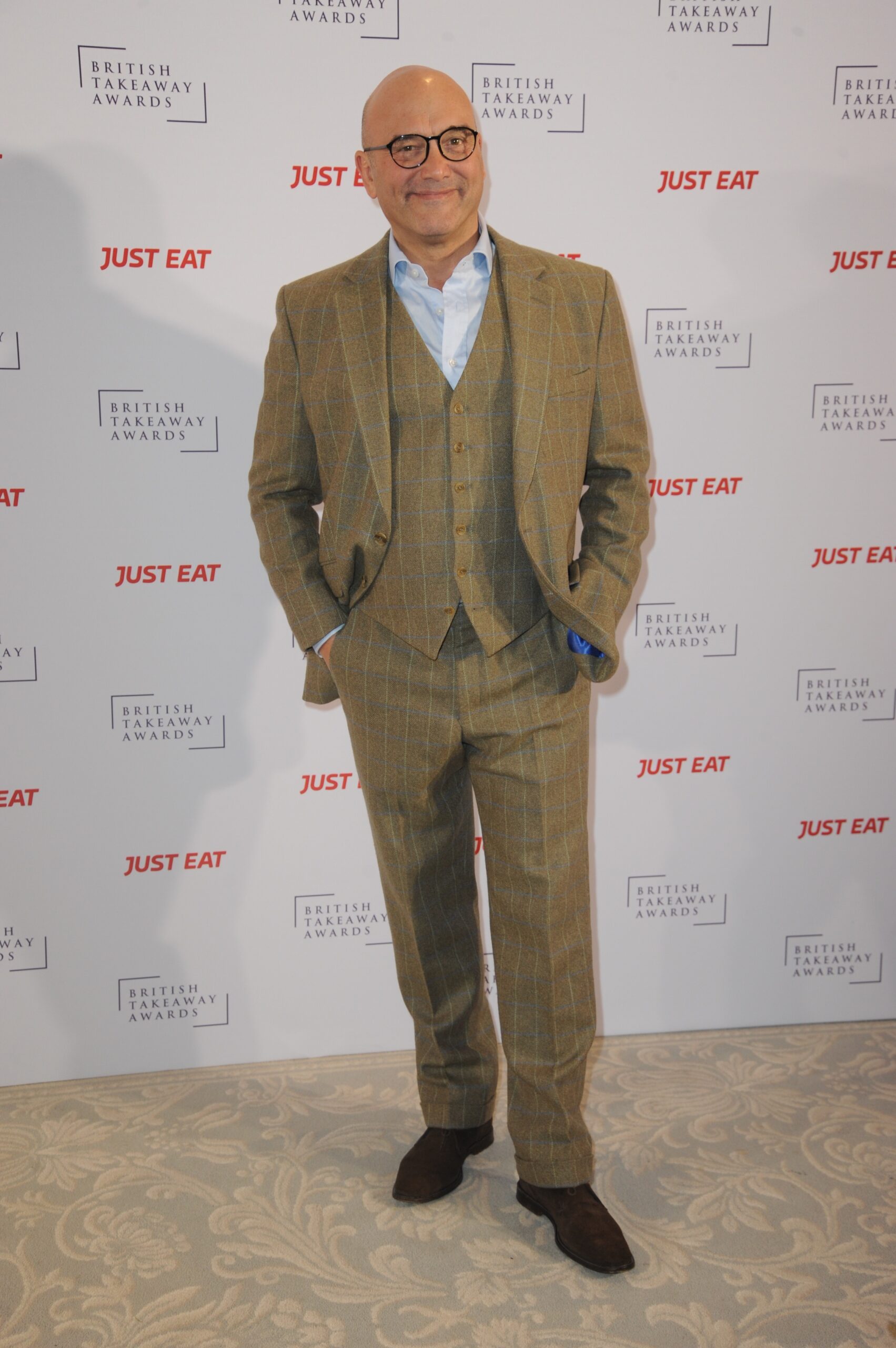 Gregg Wallace in suit