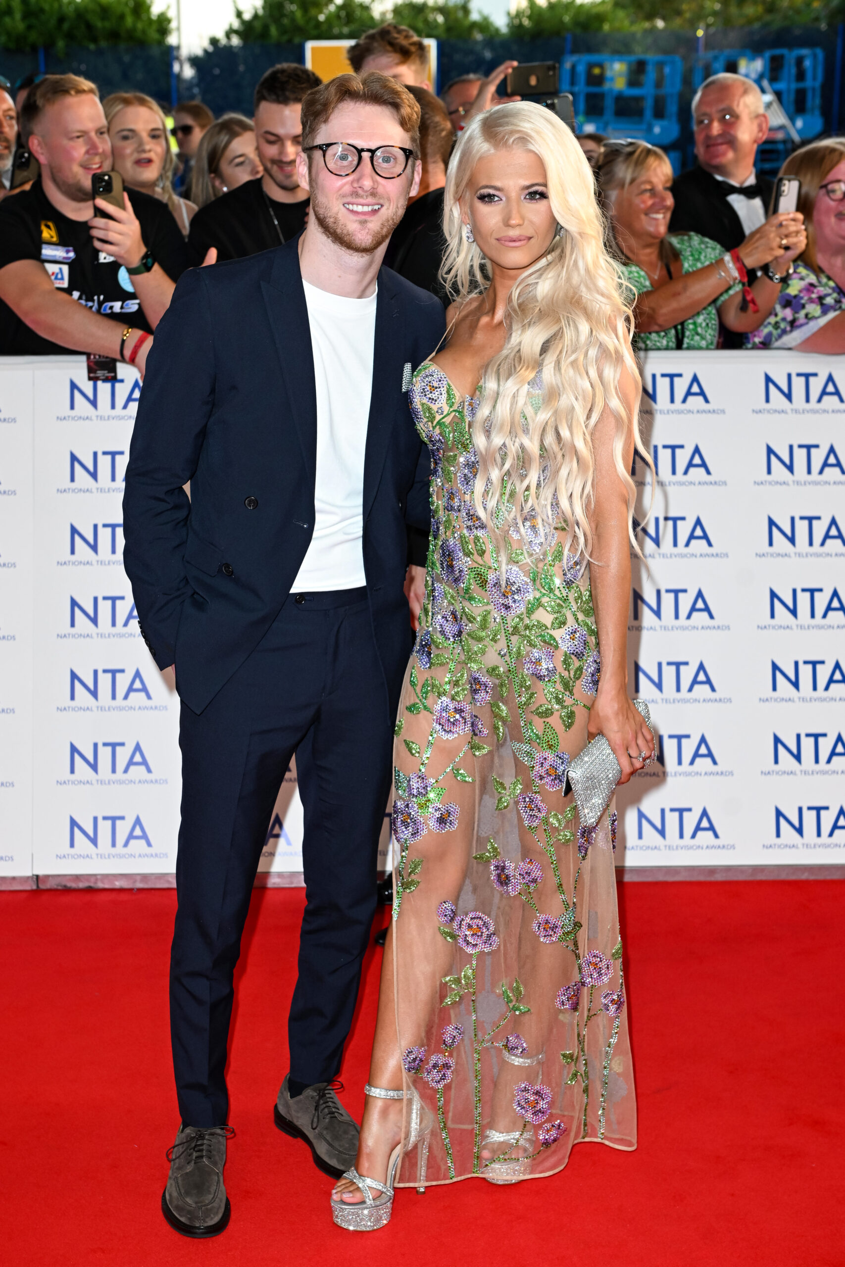 Jamie Borthwick and Danielle Harold on the red carpet 