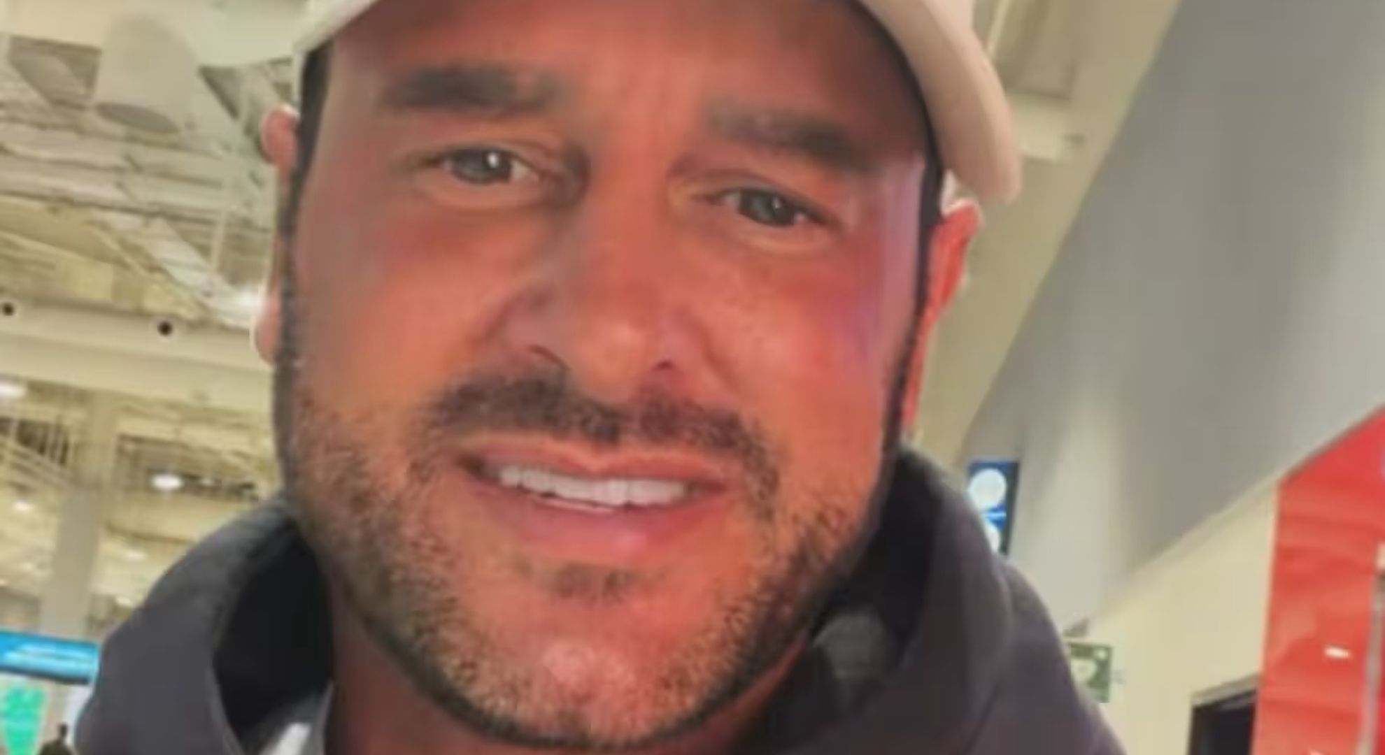 Lee Andrews smiling