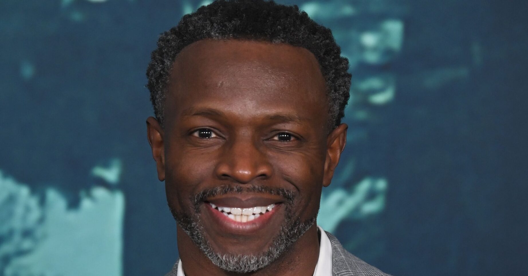 Sean Patrick Thomas at an event smiling