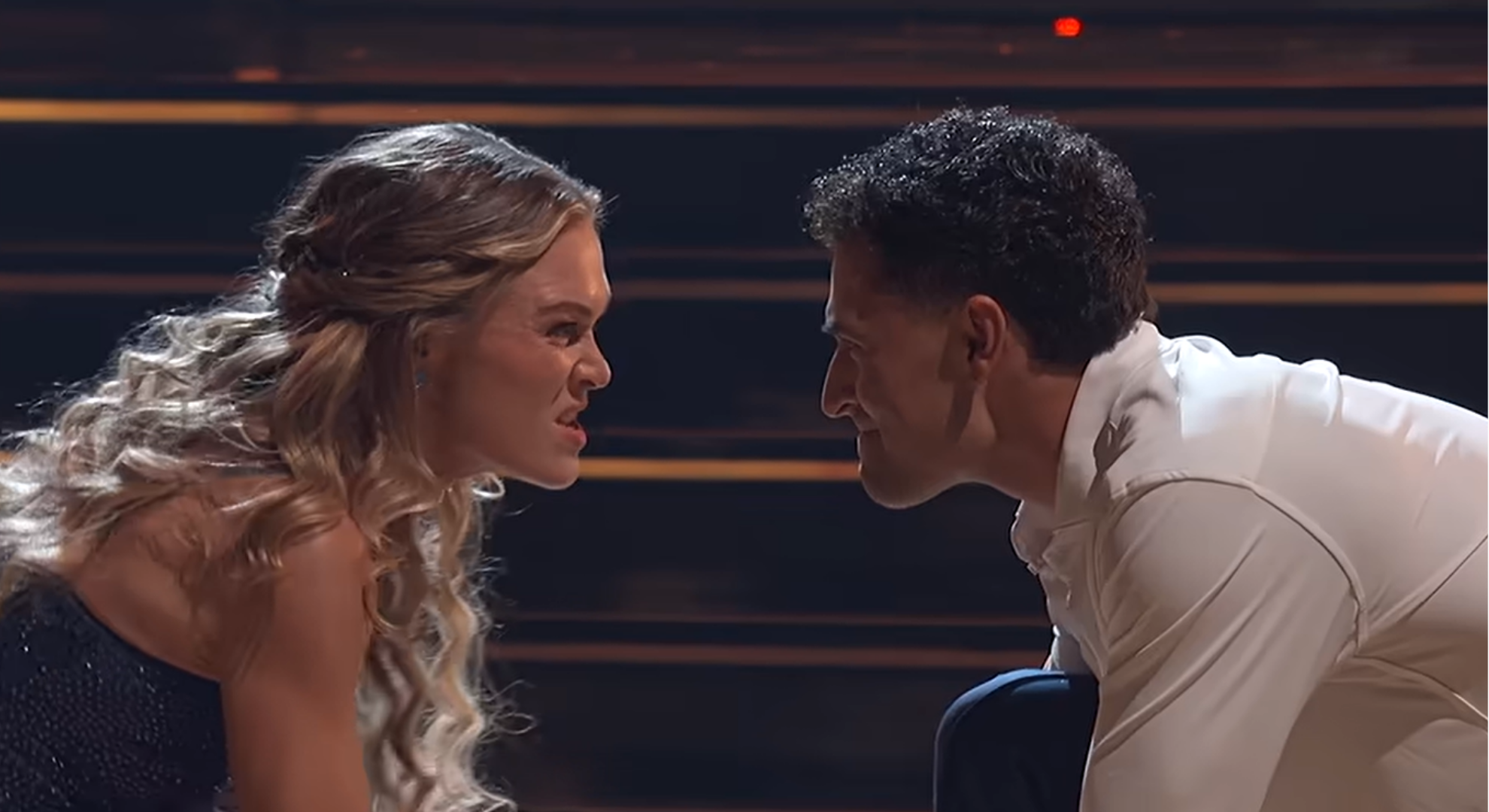 Julia Stiles and Ezra Sosa pay tribute to Heath Ledger on DWTS