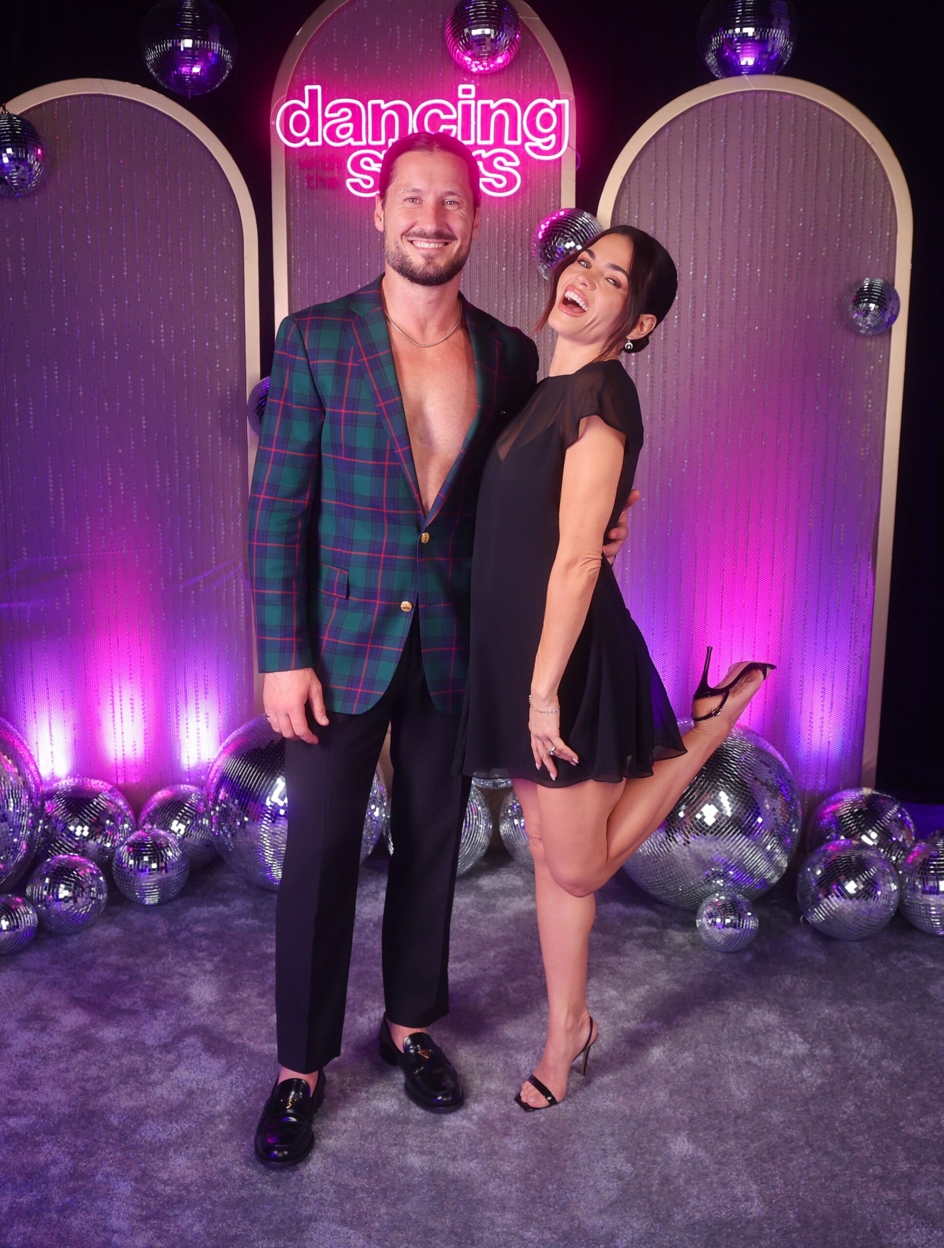 Val Chmerkovskiy and Jenna Dewan