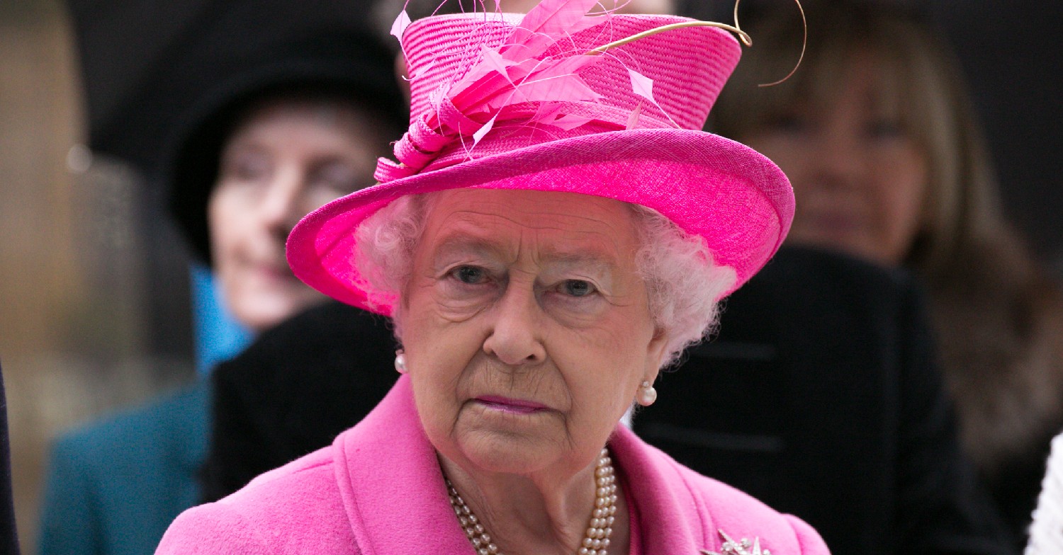 The Queen in all green outfit during Jubilee appearance