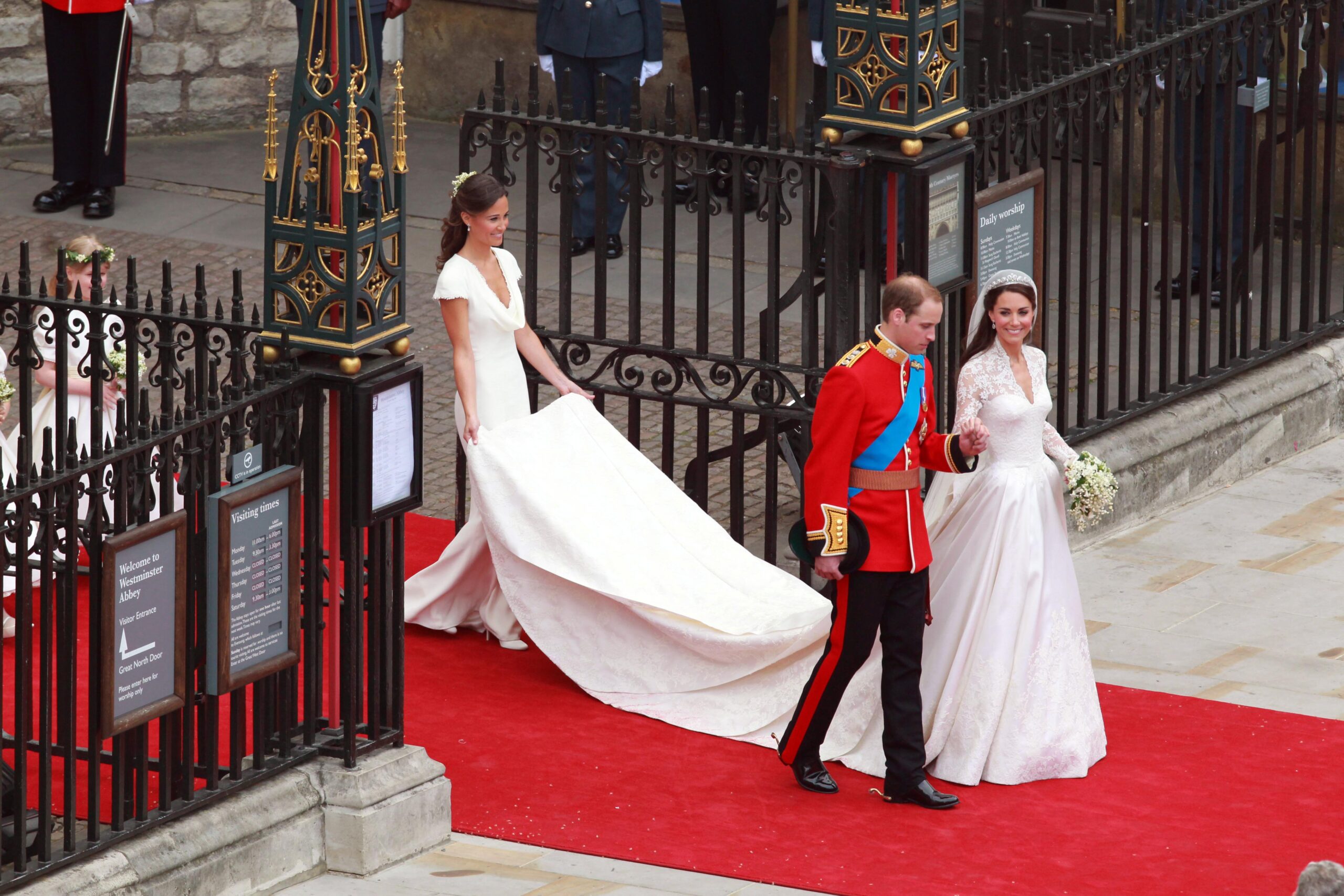 Prince William and Kate Middleton leaving Westminster Abbey after their Wedding