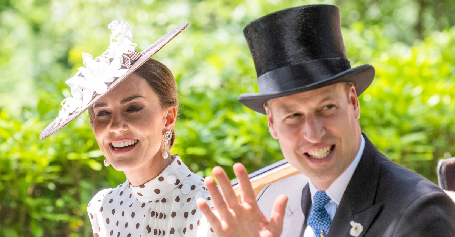 Kate Middleton and Prince William smiling and waving at the Royal Ascot